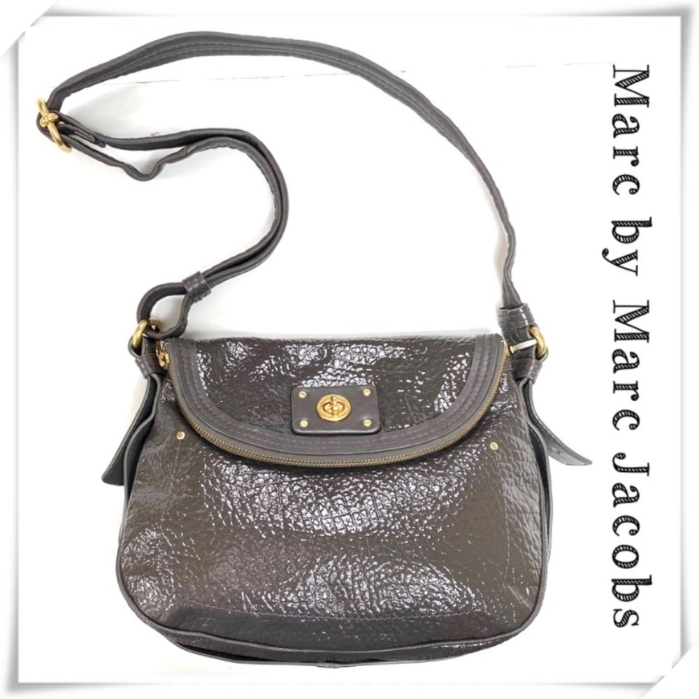 Marc by Marc Jacobs Totally Turnlock Natasha Shoulder Bag Patent Leather Grayish
